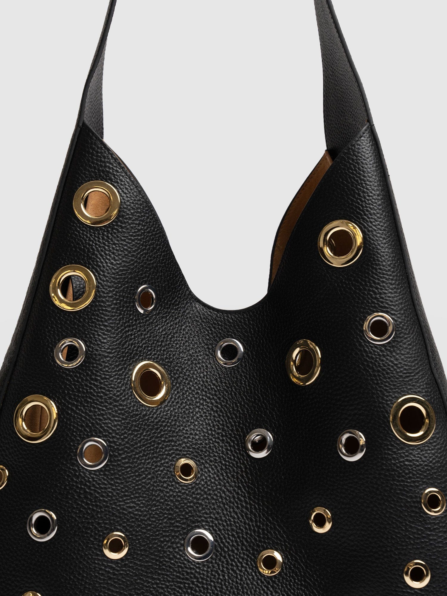 Allana Eyelet Bag - Black - Women's Handbags | Saint + Sofia® EU