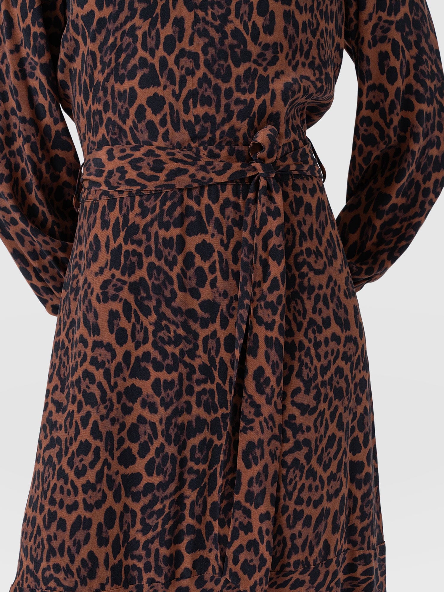 Allegra V Neck Dress - Brown Leopard - Women's Dresses | Saint + Sofia® EU
