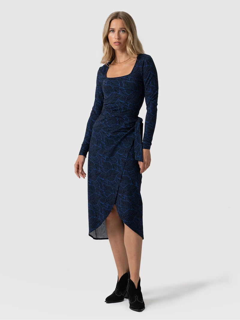 Amelia Wrap Dress Blue Leaf - Women's Dresses | Saint + Sofia® EU