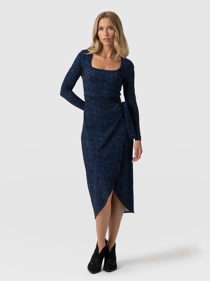 Amelia Wrap Dress Blue Leaf - Women's Dresses | Saint + Sofia® EU