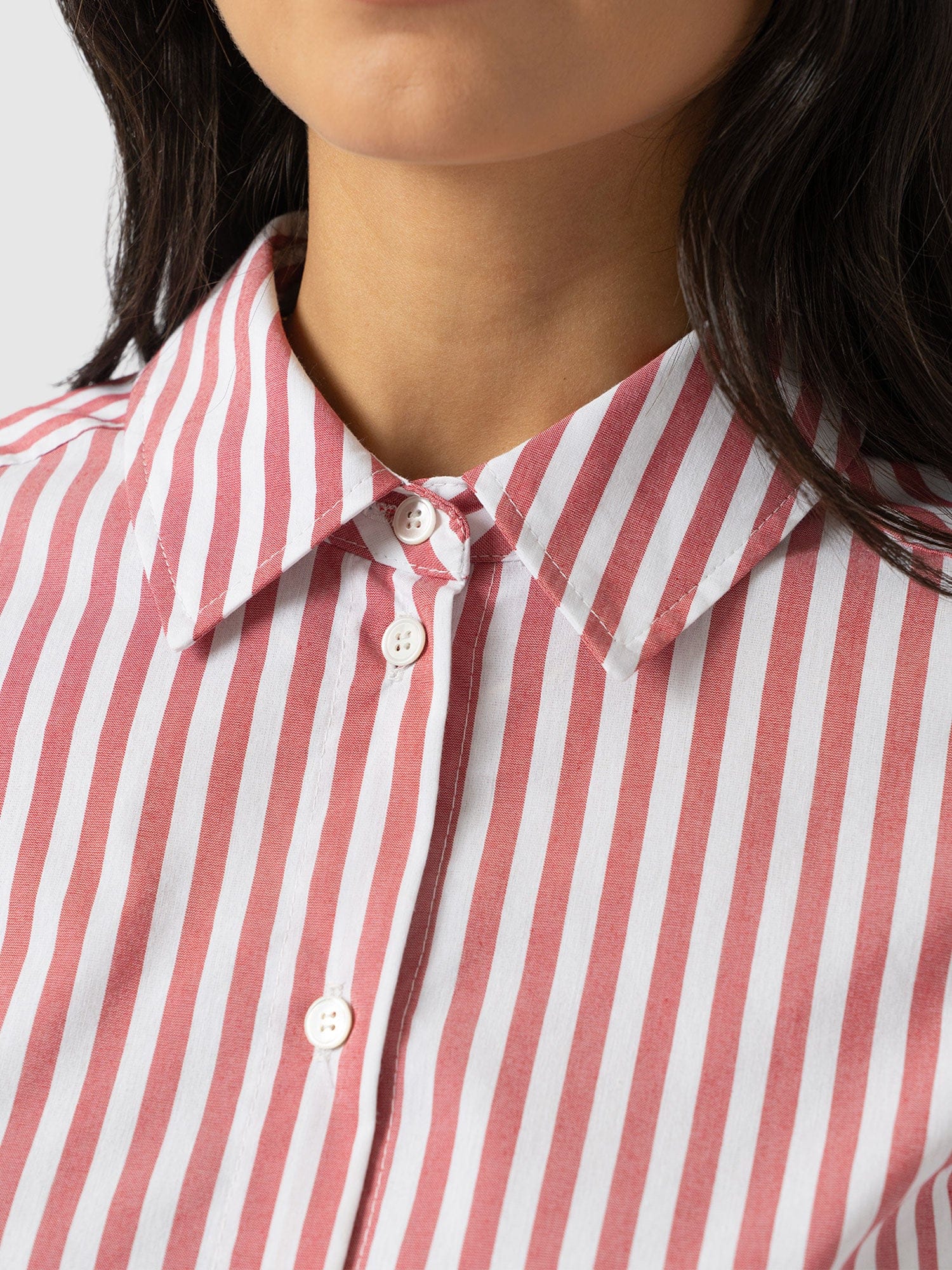 Anneliese Shirt - Red Stripe - Women's Blouses | Saint + Sofia® EU