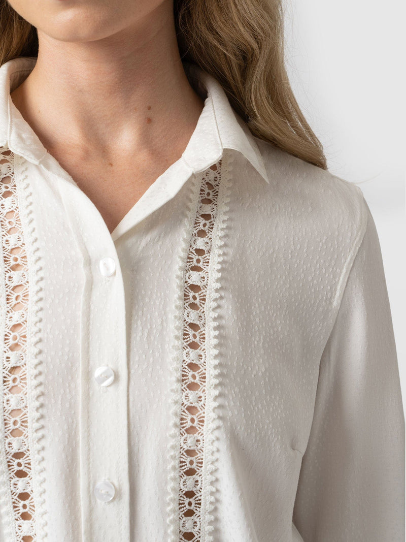 Annie Lace Blouse Cream - Women's Shirts | Saint + Sofia® EU