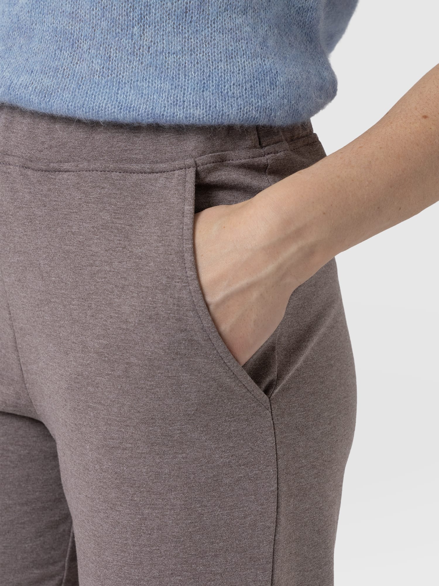 Apartment Pant Coco  - Women's Trousers | Saint and Sofia® EU