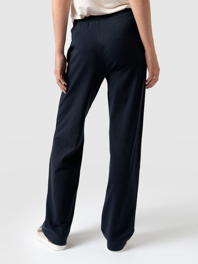 Apartment Pant Navy - Women's Trousers | Saint + Sofia® EU