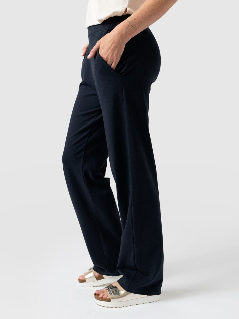 Apartment Pant Navy - Women's Trousers | Saint + Sofia® EU