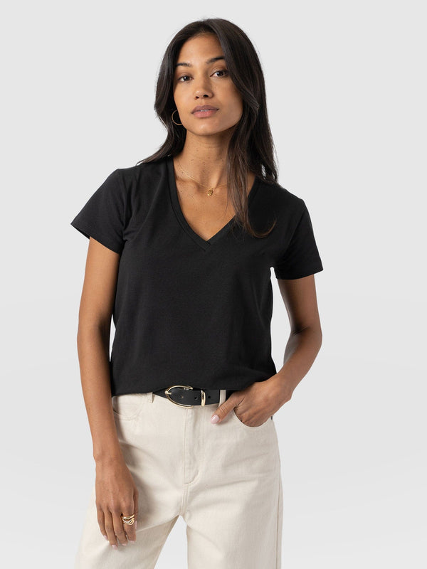 Apartment Tee Black - Women's T-Shirts | Saint + Sofia® EU