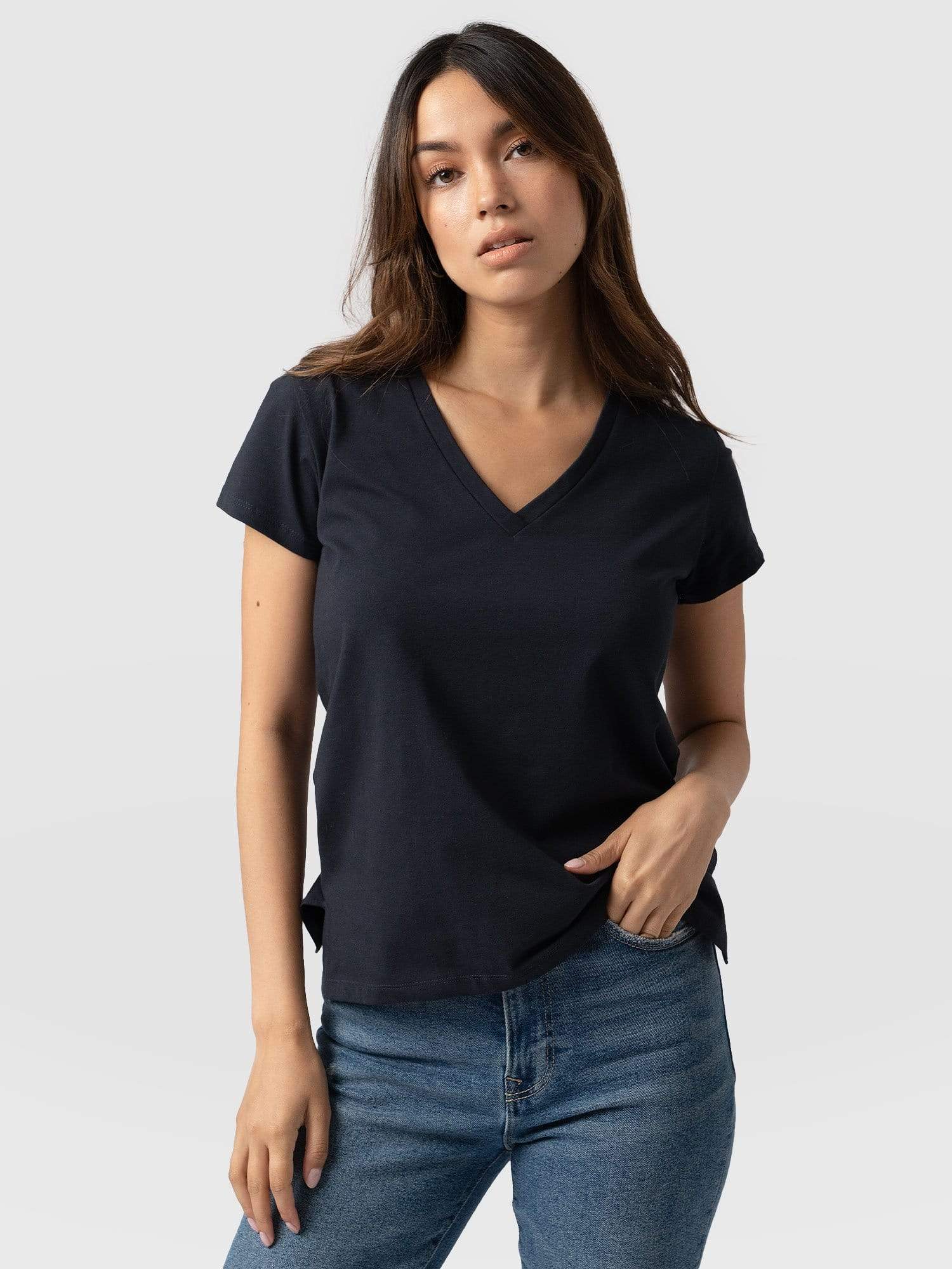 Apartment Tee Navy - Women's T-Shirts | Saint + Sofia® EU