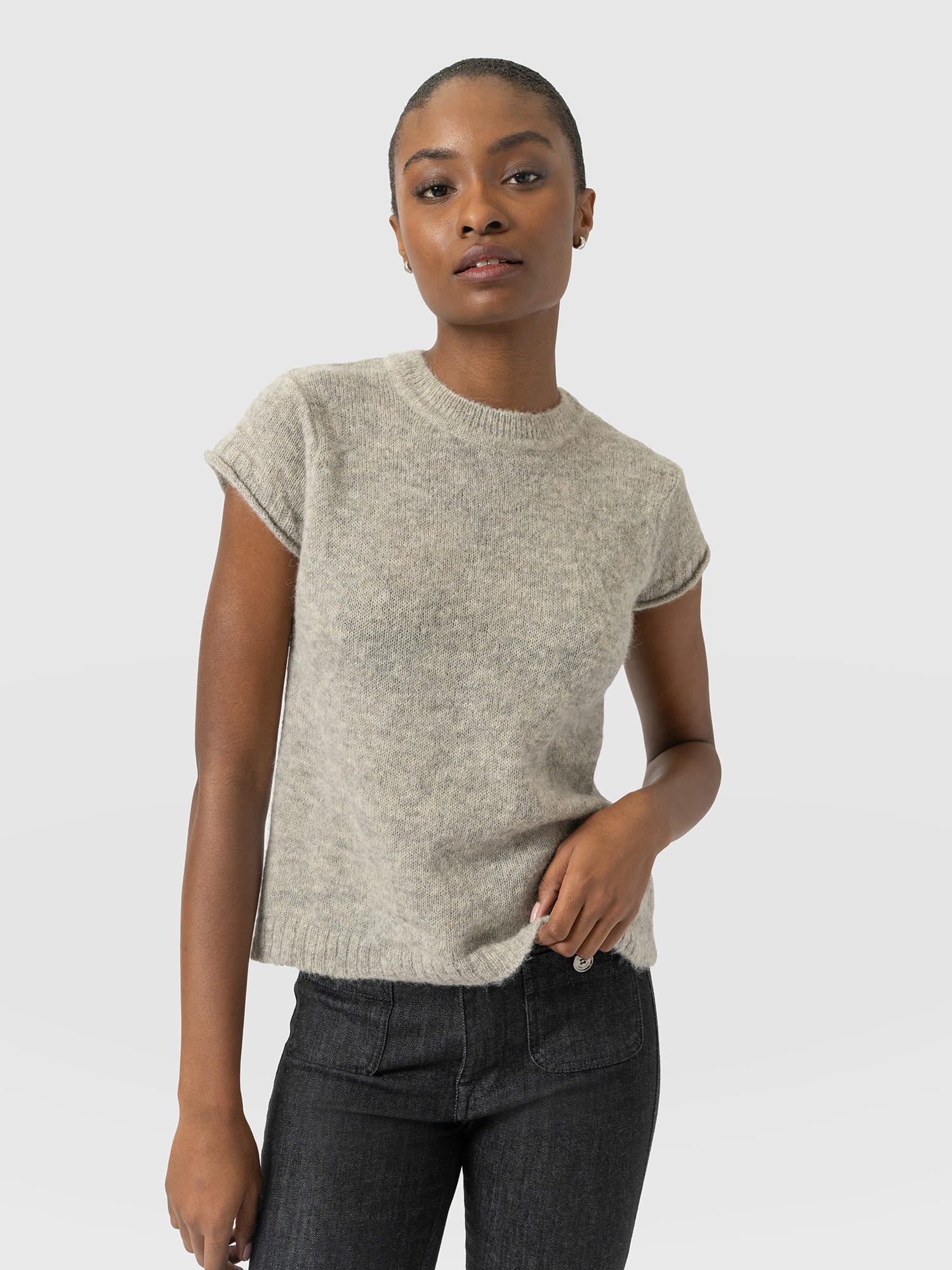 Ariella Baby Tee - Grey - Women's Jumpers | Saint and Sofia® EU
