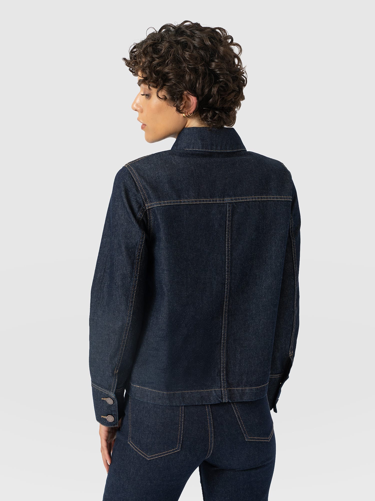 Arnette Denim Shacket - Indigo - Women's Jeans | Saint and Sofia® EU