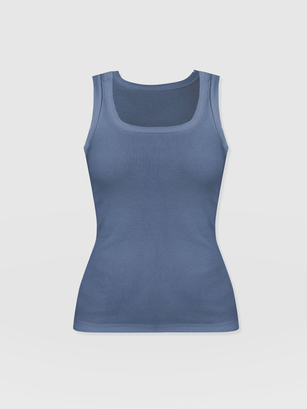 Asher Scoop Neck Vest Dusty Blue - Women's Vests | Saint + Sofia® EU