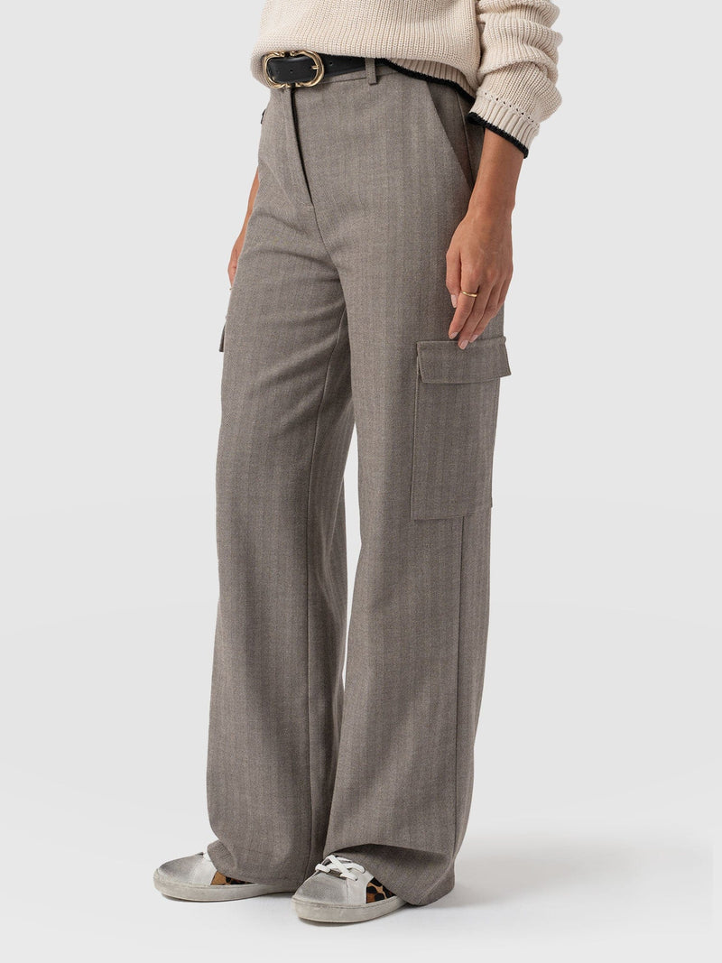 Astrid Cargo Pant Brown Herringbone - Women's Trousers | Saint + Sofia® EU