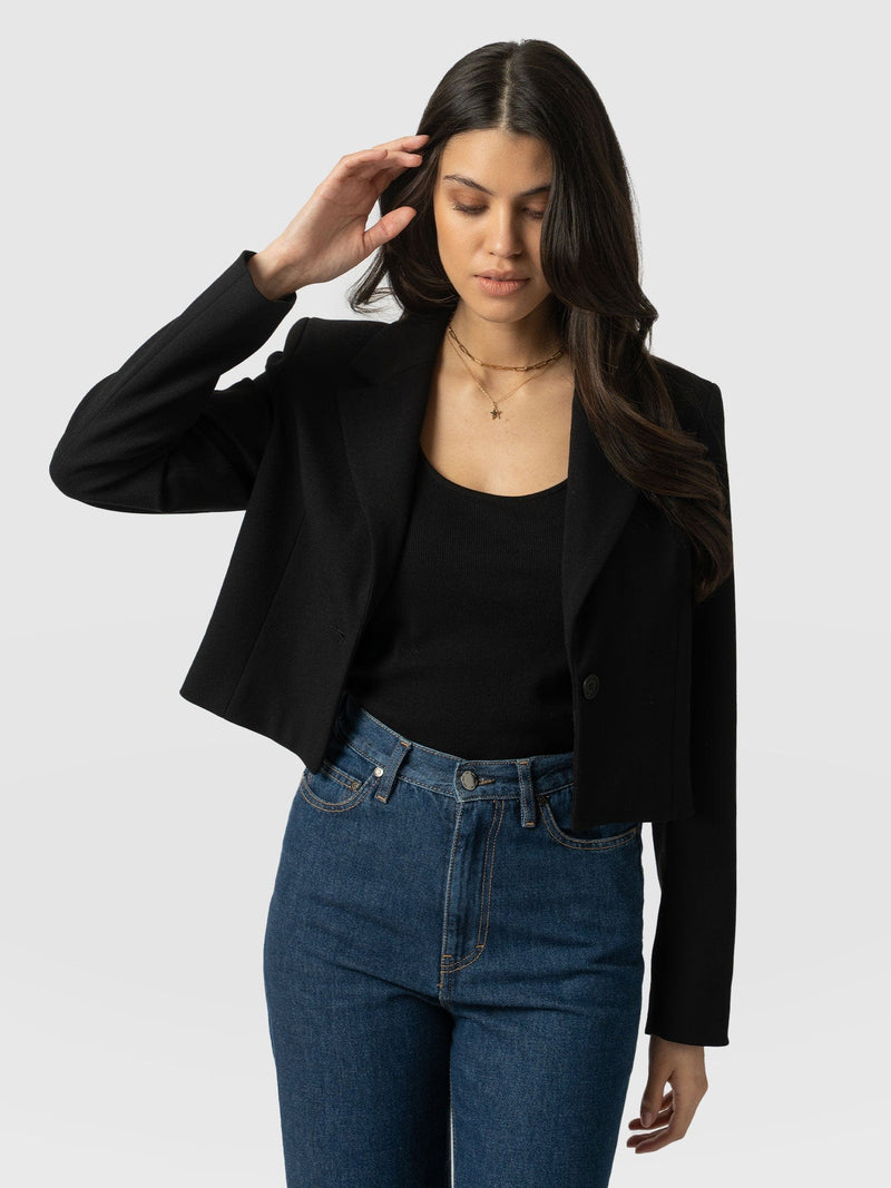 Astrid Cropped Blazer Black - Women's Blazers | Saint + Sofia® EU