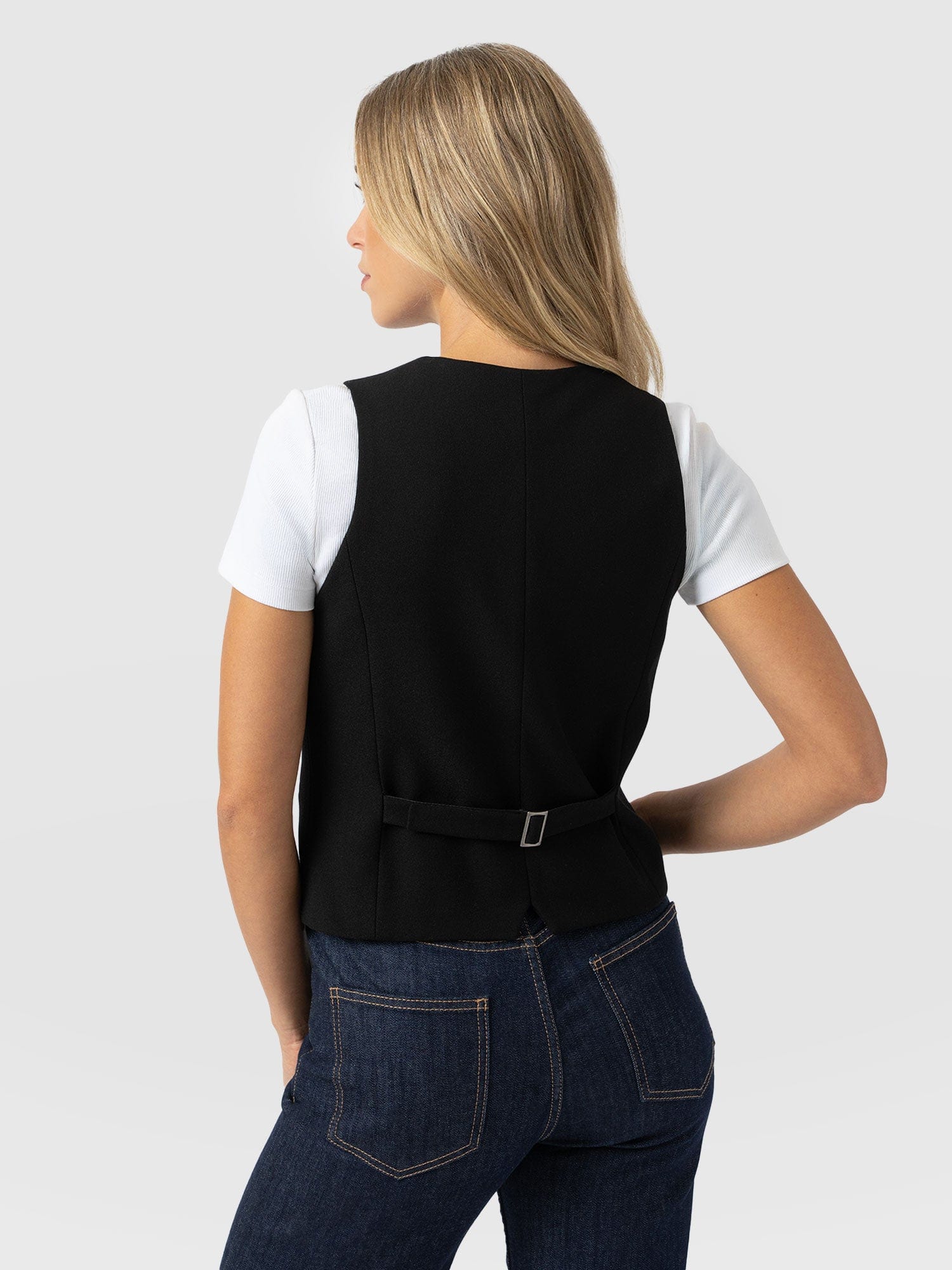 Astrid Waistcoat Black - Women's Blazers | Saint + Sofia® EU