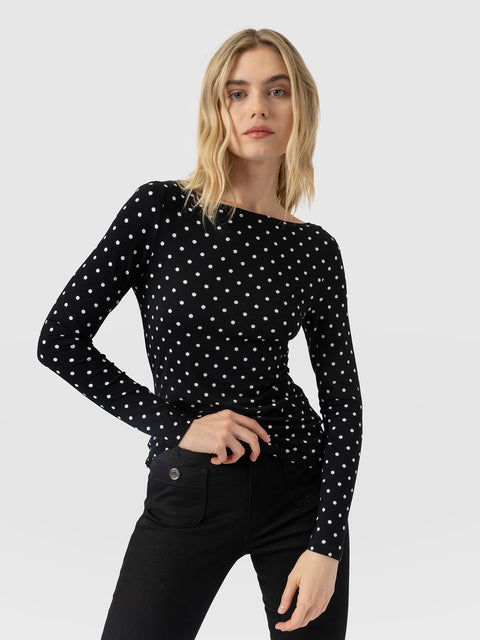 Austen Boat Neck Long Sleeve Tee - Black Polka Dot - Women's T-shirts | Saint and Sofia® EU