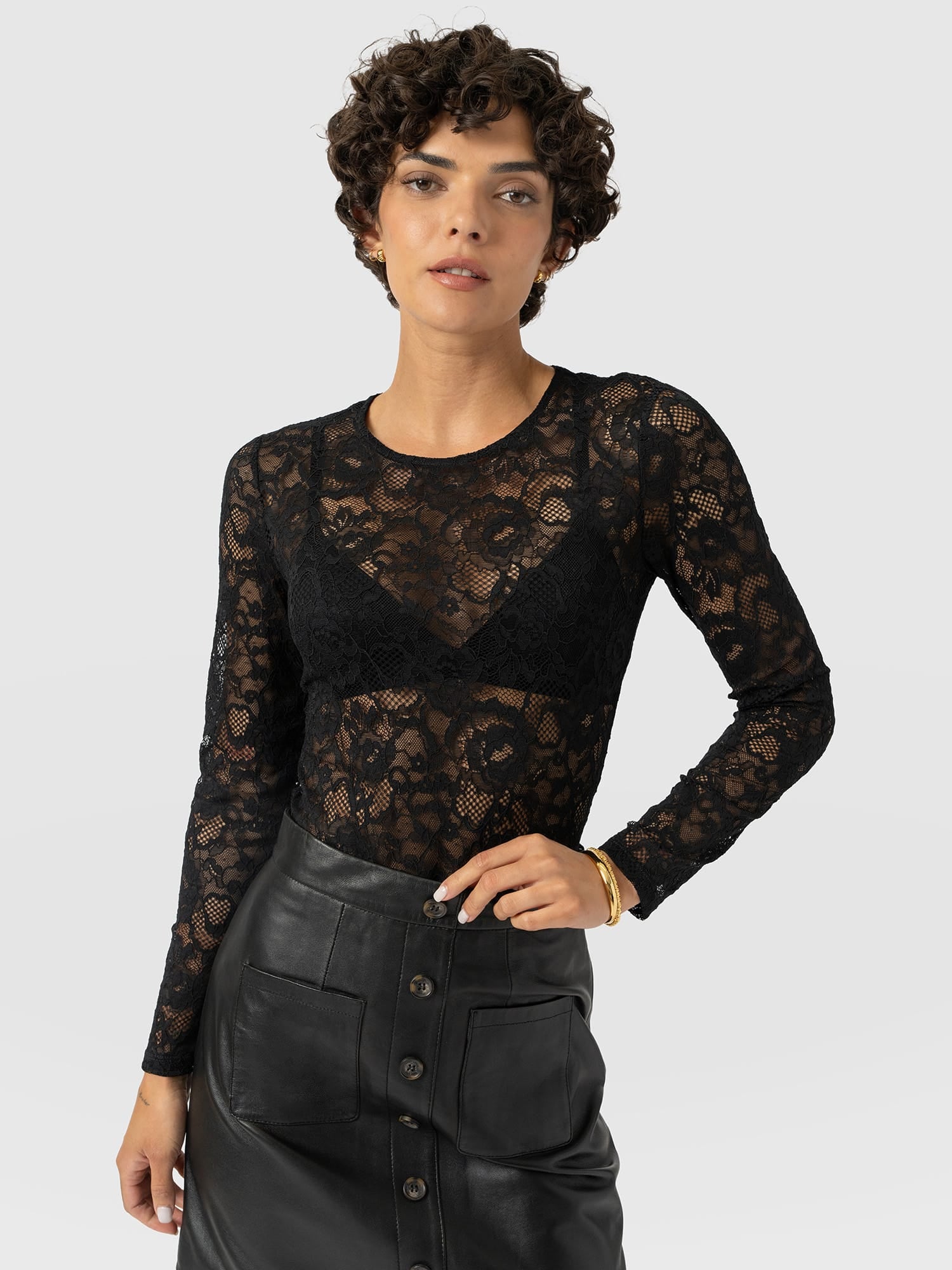 Austen Crew Neck Long Sleeve Tee - Black Lace - Women's T-shirts | Saint and Sofia® EU