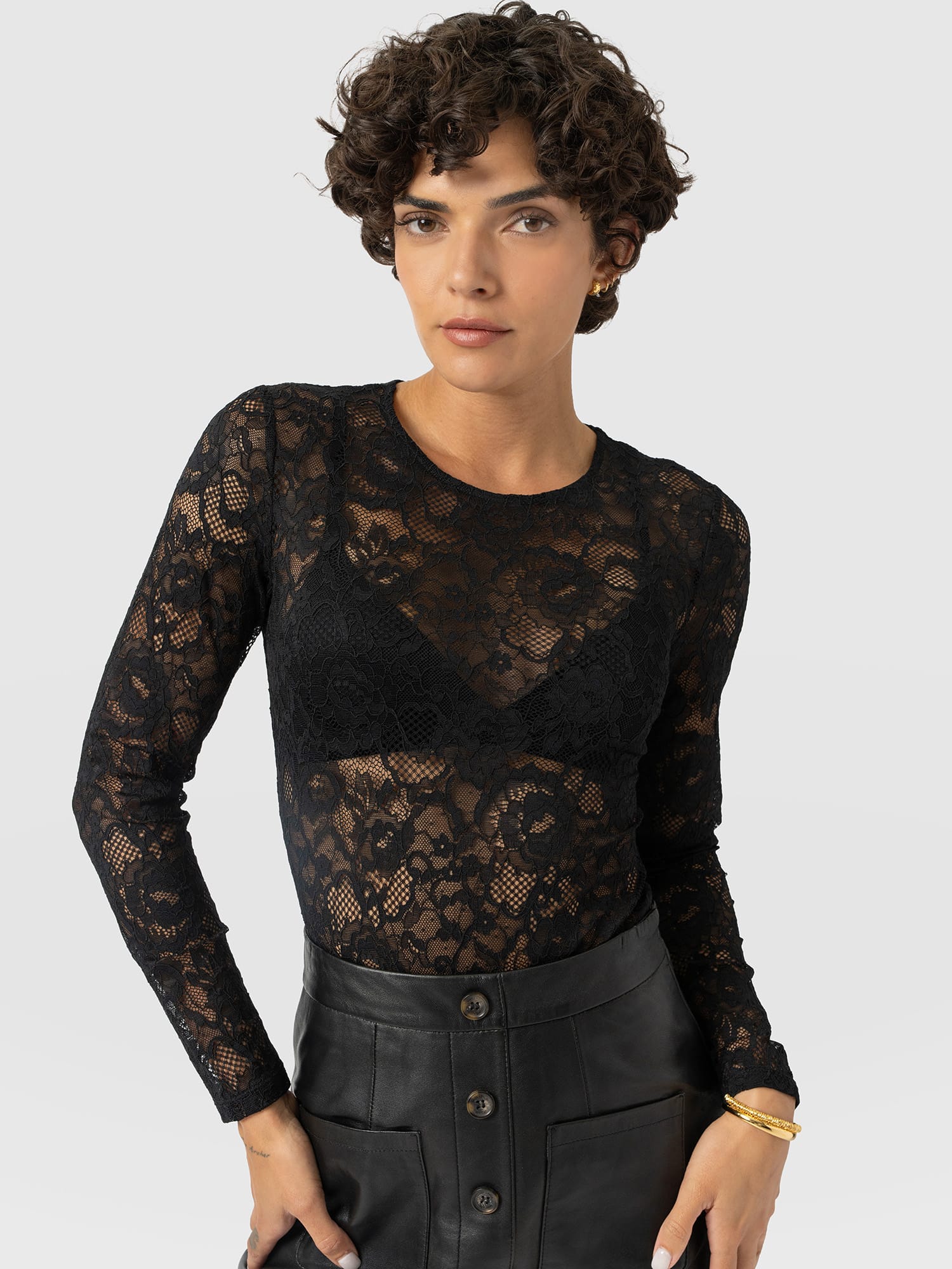 Austen Crew Neck Long Sleeve Tee - Black Lace - Women's T-shirts | Saint and Sofia® EU