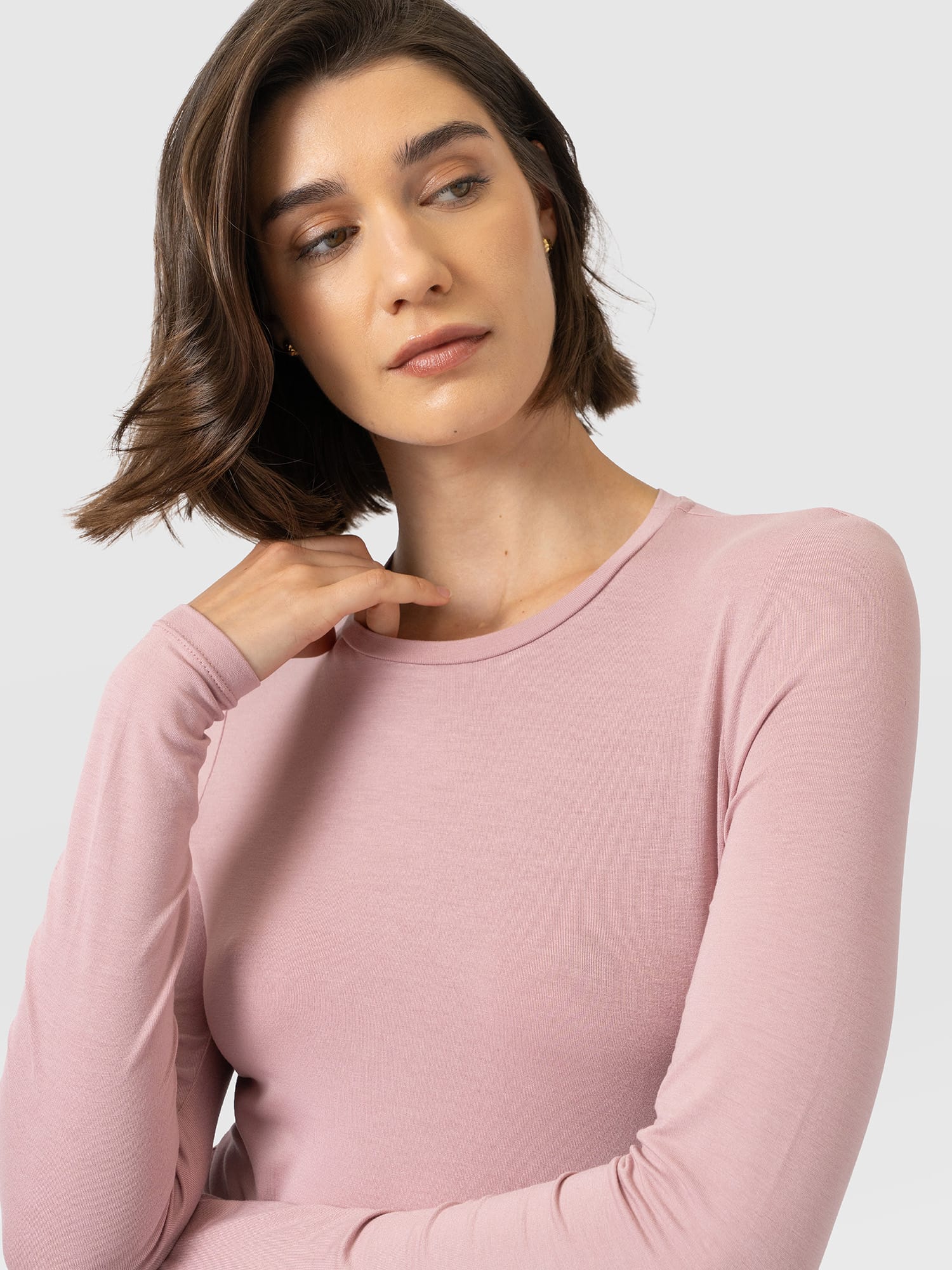 Austen Crew Neck Long Sleeve Tee - Dusty Pink - Women's T-shirts | Saint and Sofia® EU