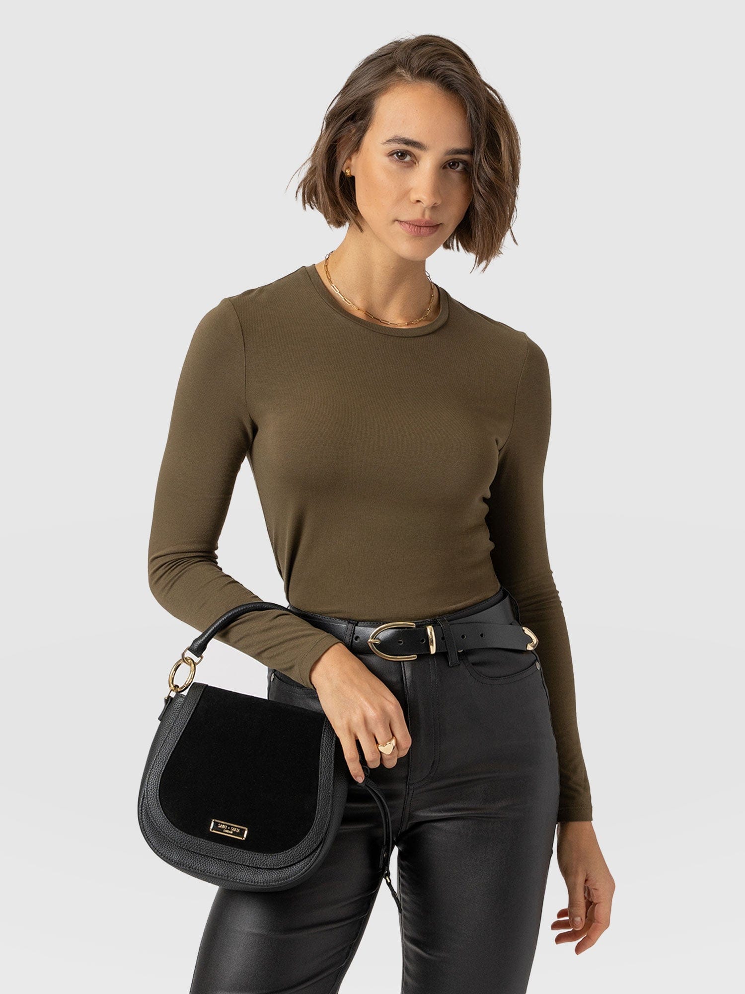 Austen Crew Neck Long Sleeve Tee Khaki - Women's Tops | Saint + Sofia® EU