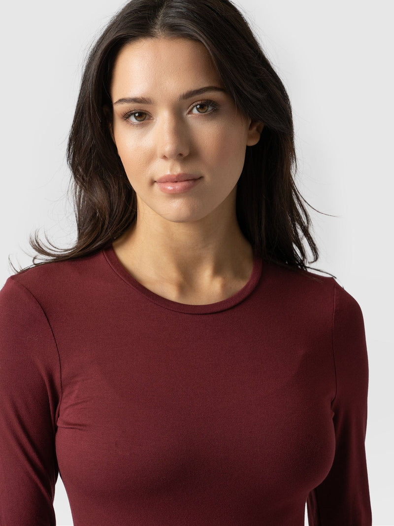 Austen Crew Neck Tee Burgundy - Women's T-Shirt | Saint + Sofia® EU