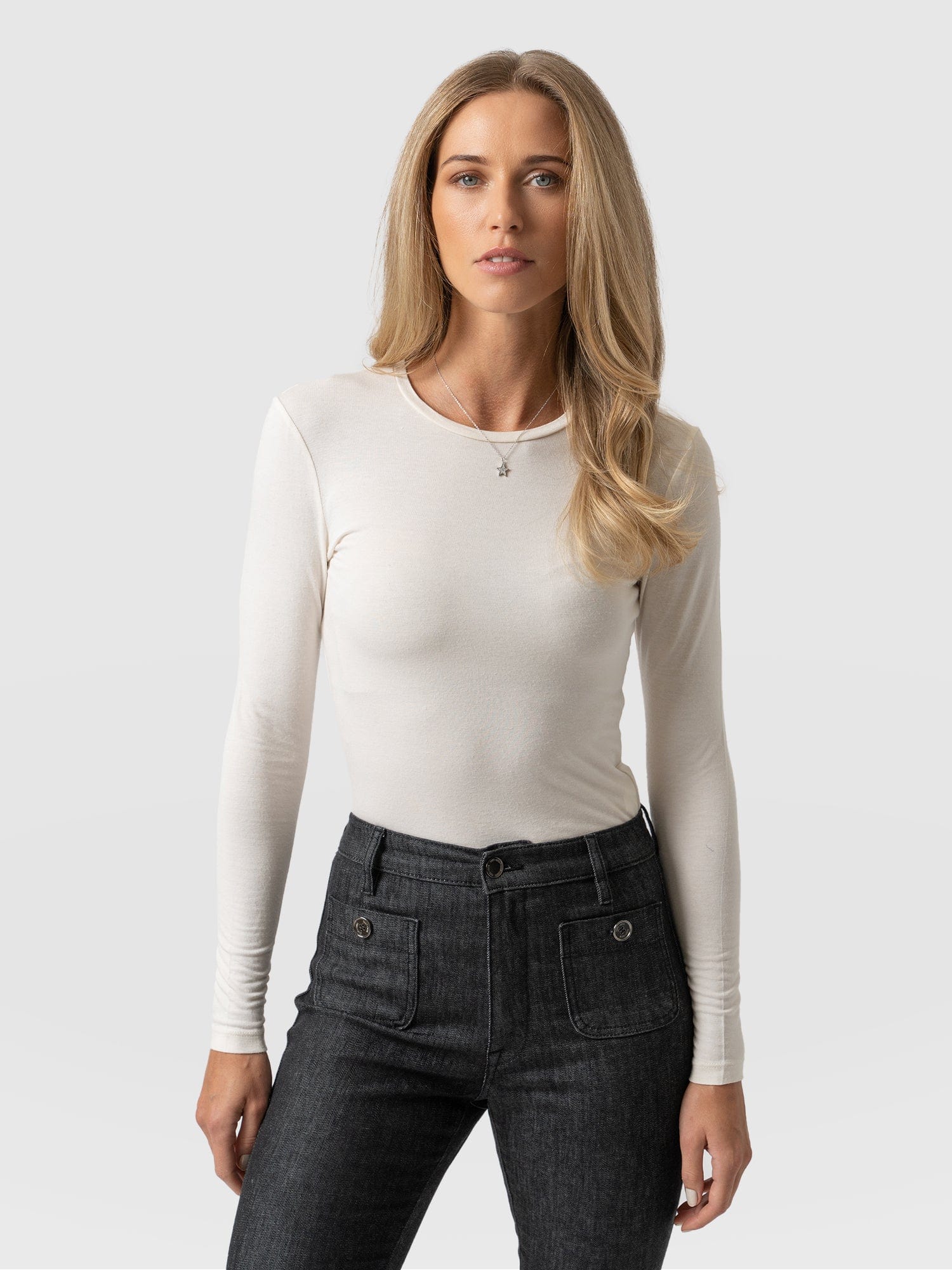 Austen Crew Neck Tee Cream - Women's T-Shirts | Saint + Sofia® EU