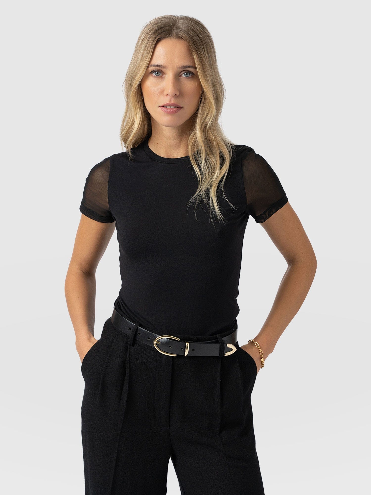 Austen Crew Neck Tee Short Sleeve - Black Mesh - Women's T-shirts | Saint + Sofia® EU