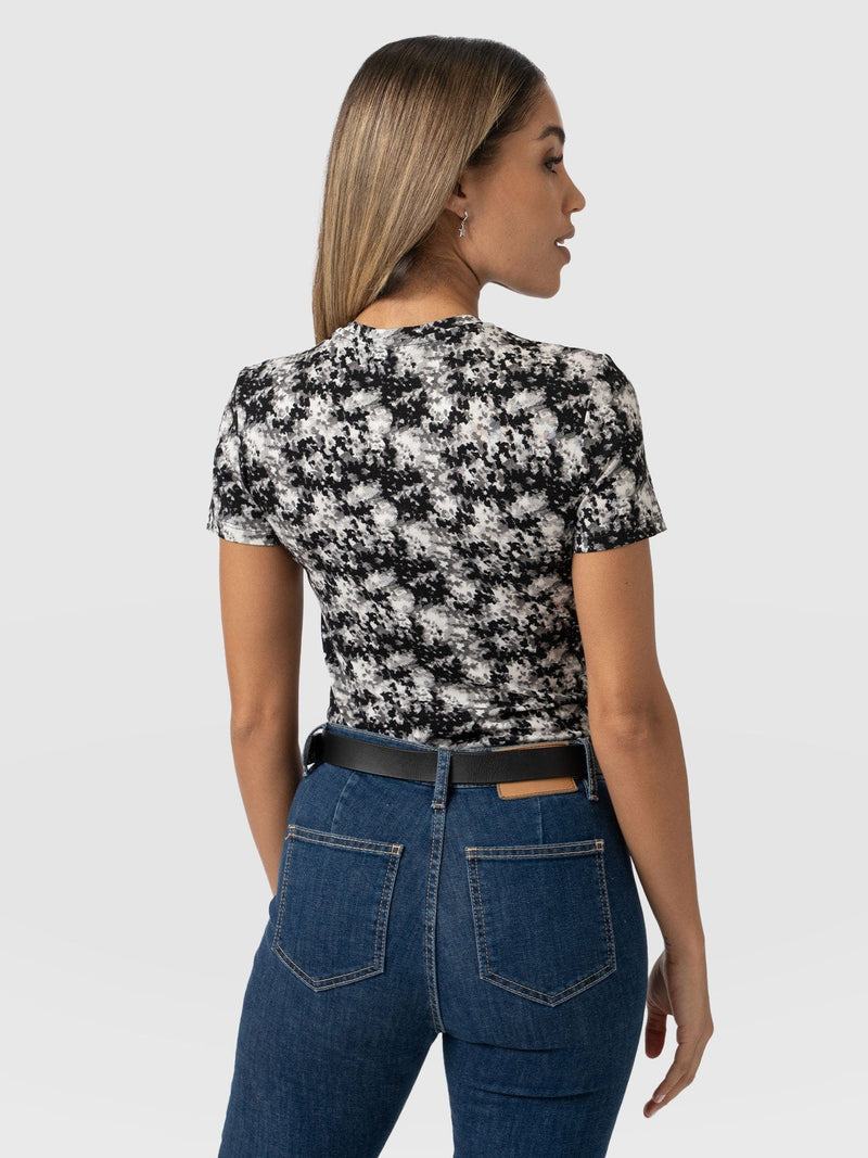Austen Crew Neck Tee Short Sleeve Black Pixel - Women's T-Shirts | Saint + Sofia® EU