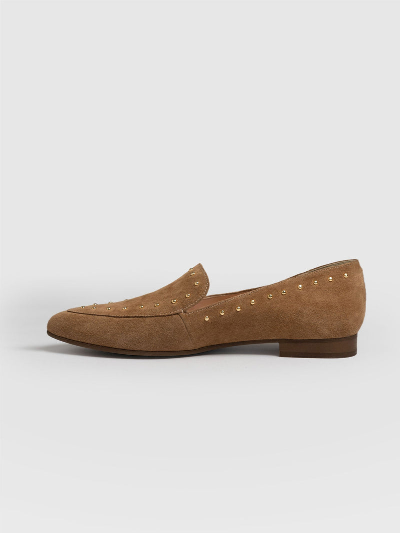 Ava Studded Loafer Light Brown - Women's Loafers | Saint + Sofia® EU