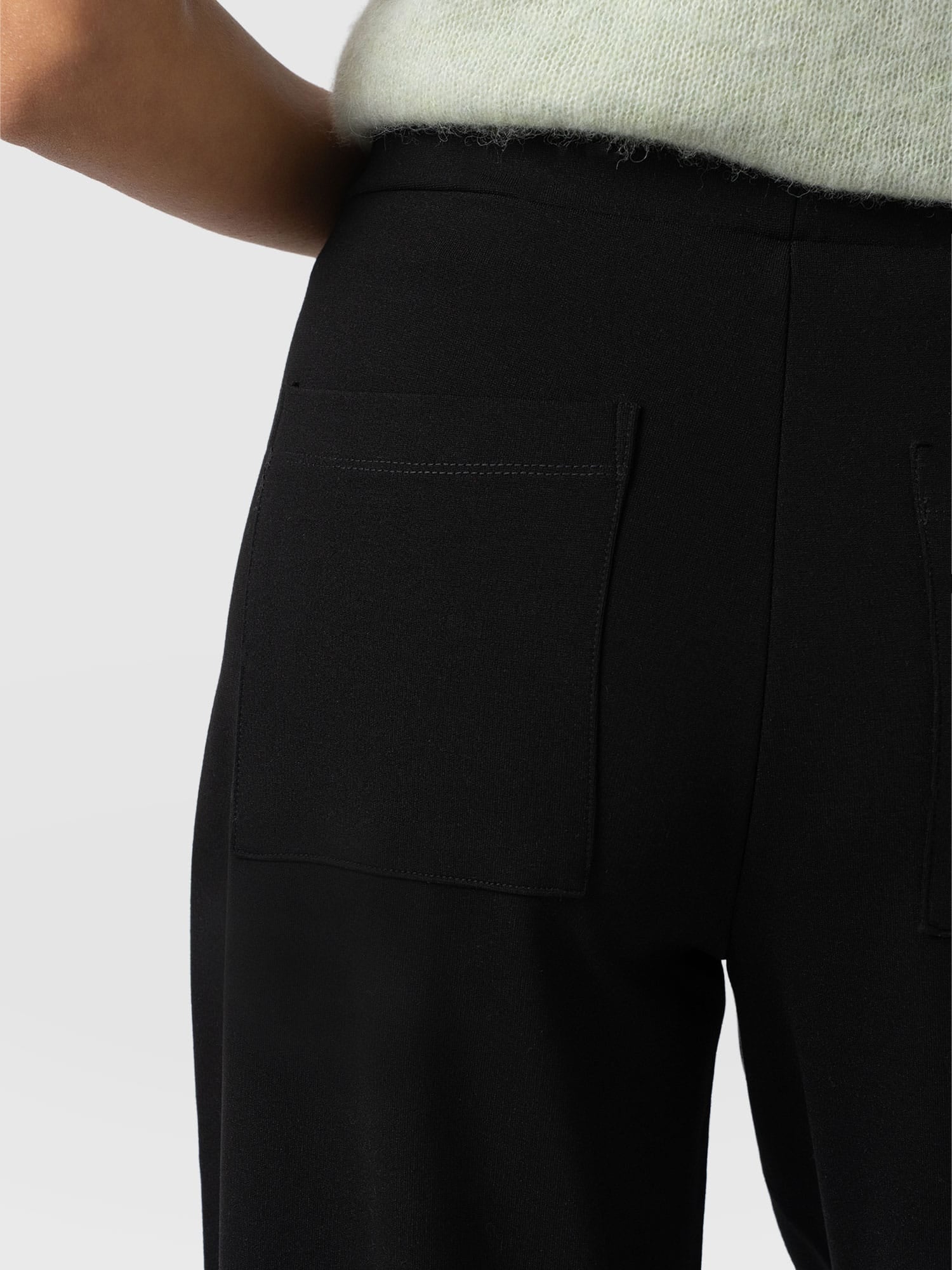 Averie Wide Leg Pant - Black - Women's Trousers | Saint + Sofia® EU
