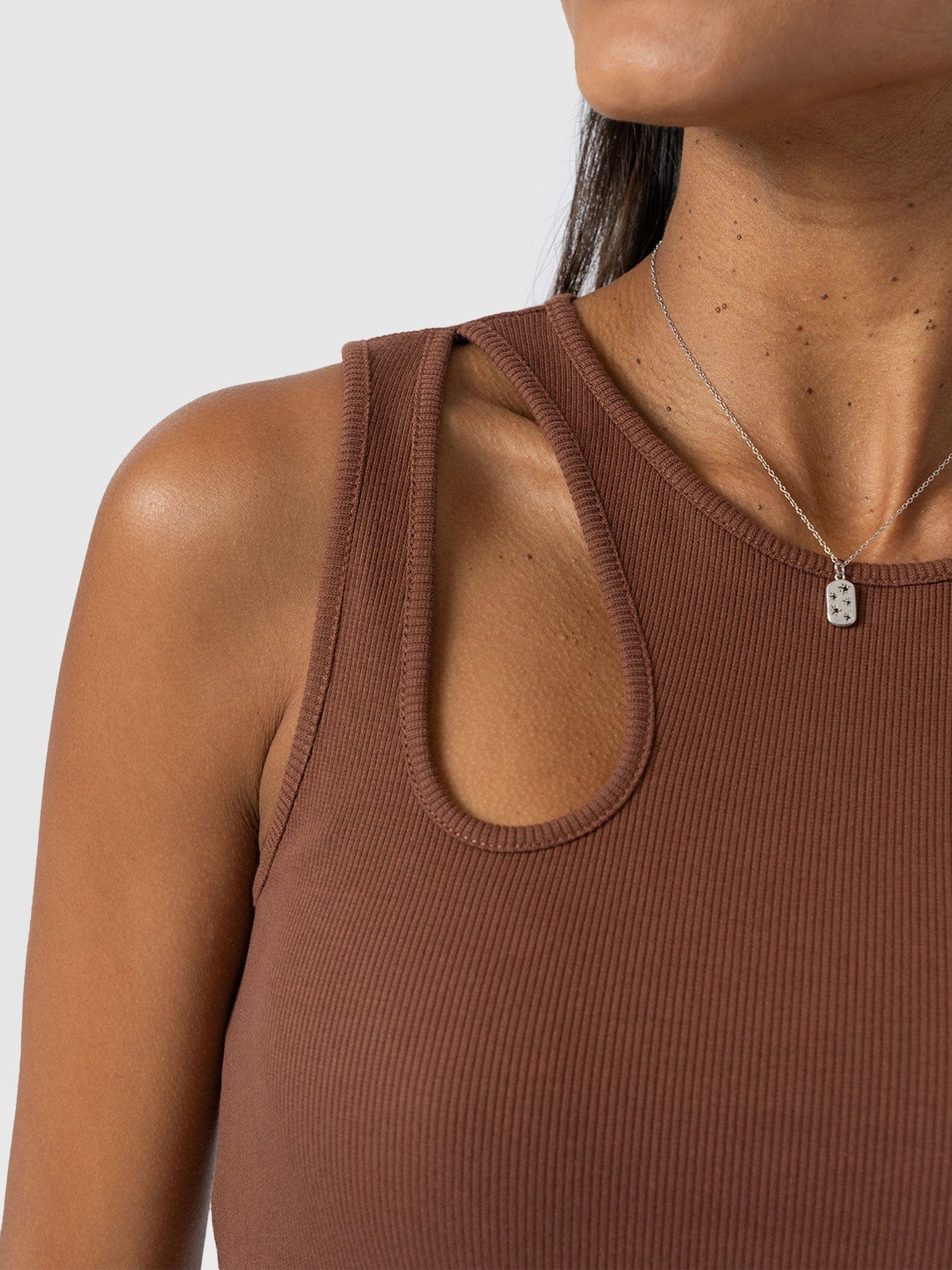 Axel Cut Out Dress - Russet Brown - Women's Dresss | Saint + Sofia® EU