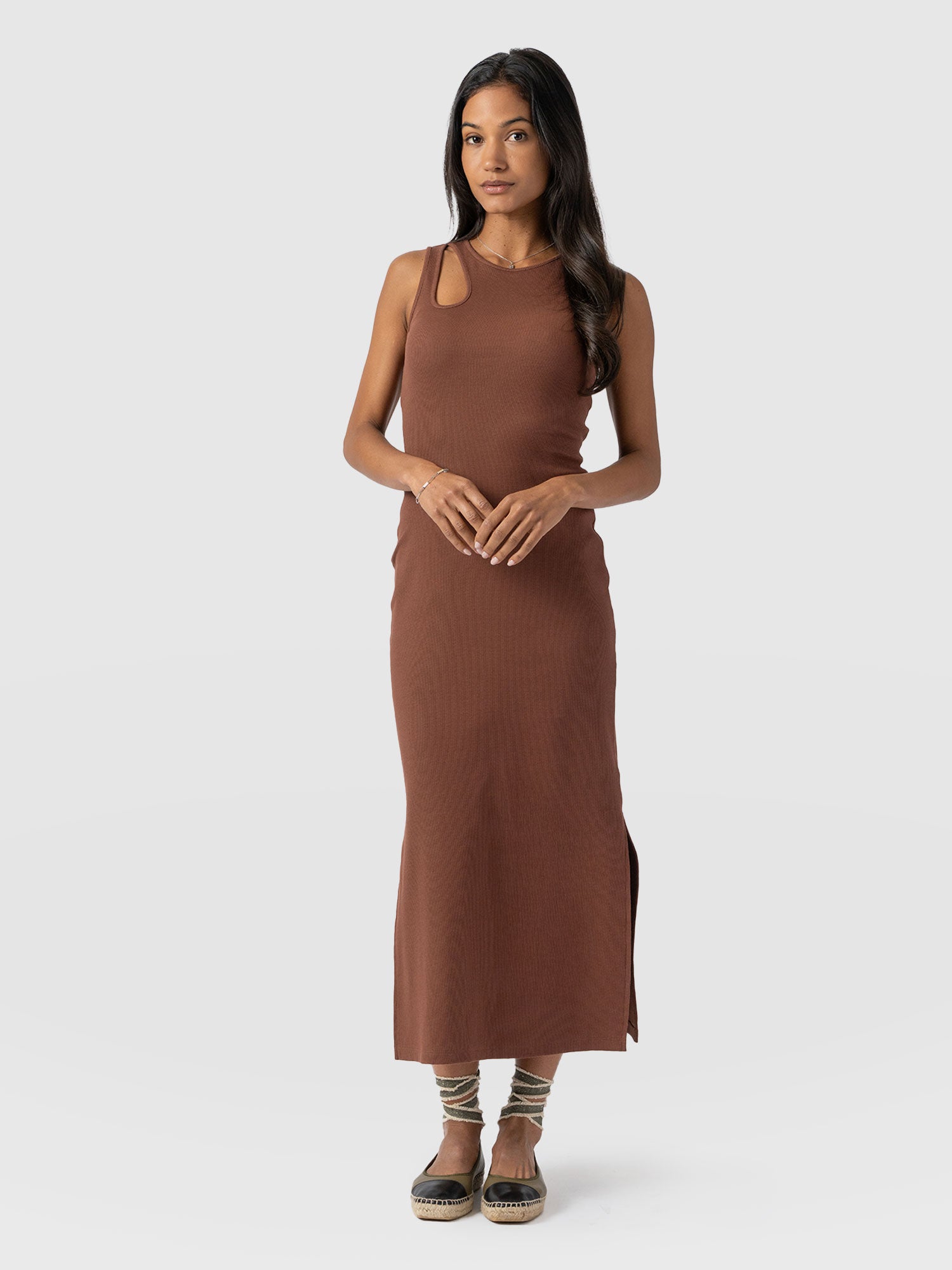 Axel Cut Out Dress - Russet Brown - Women's Dresss | Saint + Sofia® EU