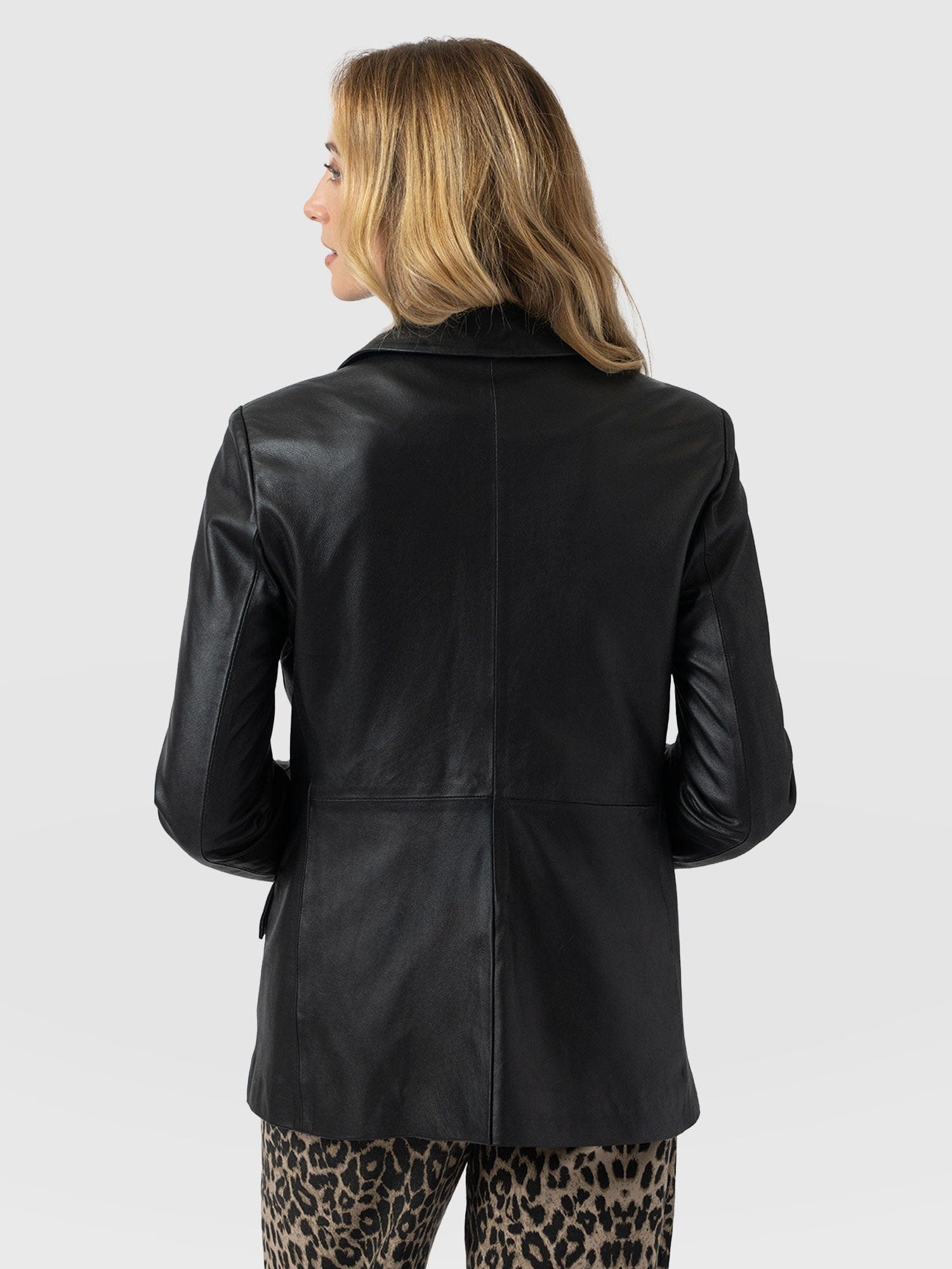 Axel Single Breasted Blazer - Black Leather - Women's Leathers | Saint + Sofia® EU