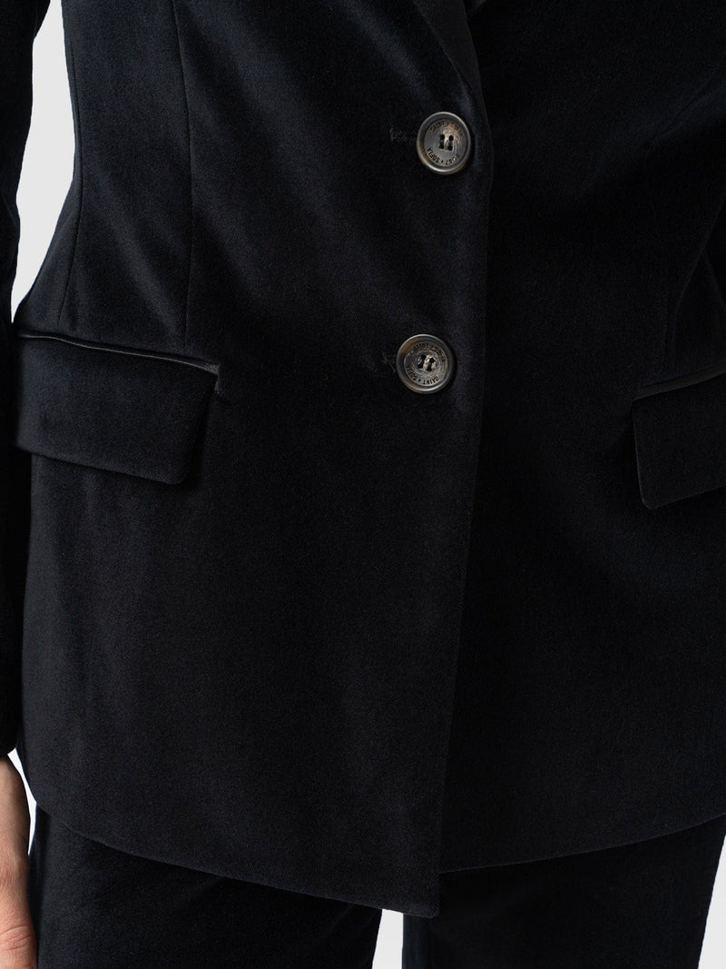 Axel Single Breasted Blazer - Black Velvet - Women's Jackets | Saint + Sofia® EU
