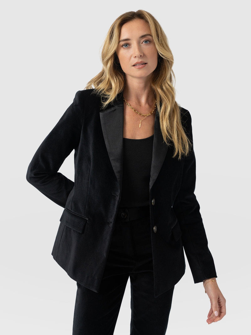 Axel Single Breasted Blazer - Black Velvet - Women's Jackets | Saint + Sofia® EU