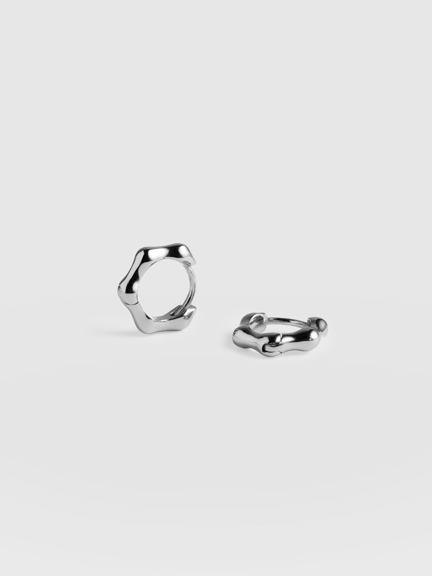 Bamboo Huggie Earrings Silver - Women's Jewellery |  Saint + Sofia® EU