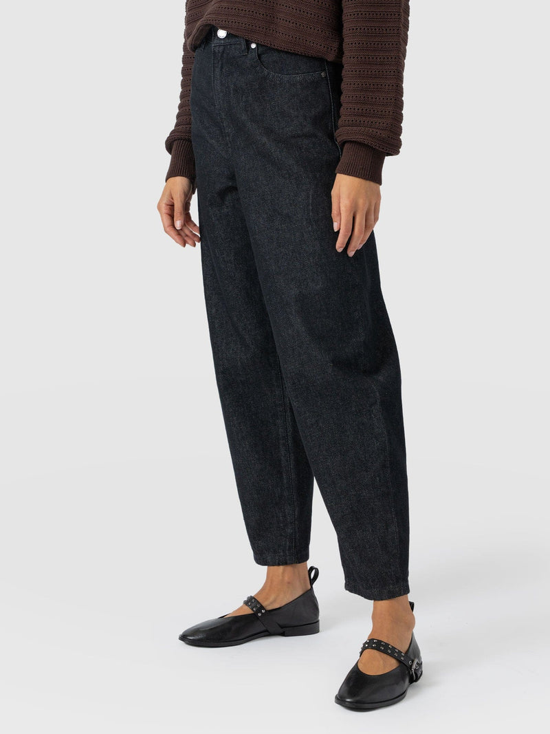 Barrel Leg Jean - Black - Women's Jeans | Saint + Sofia® EU