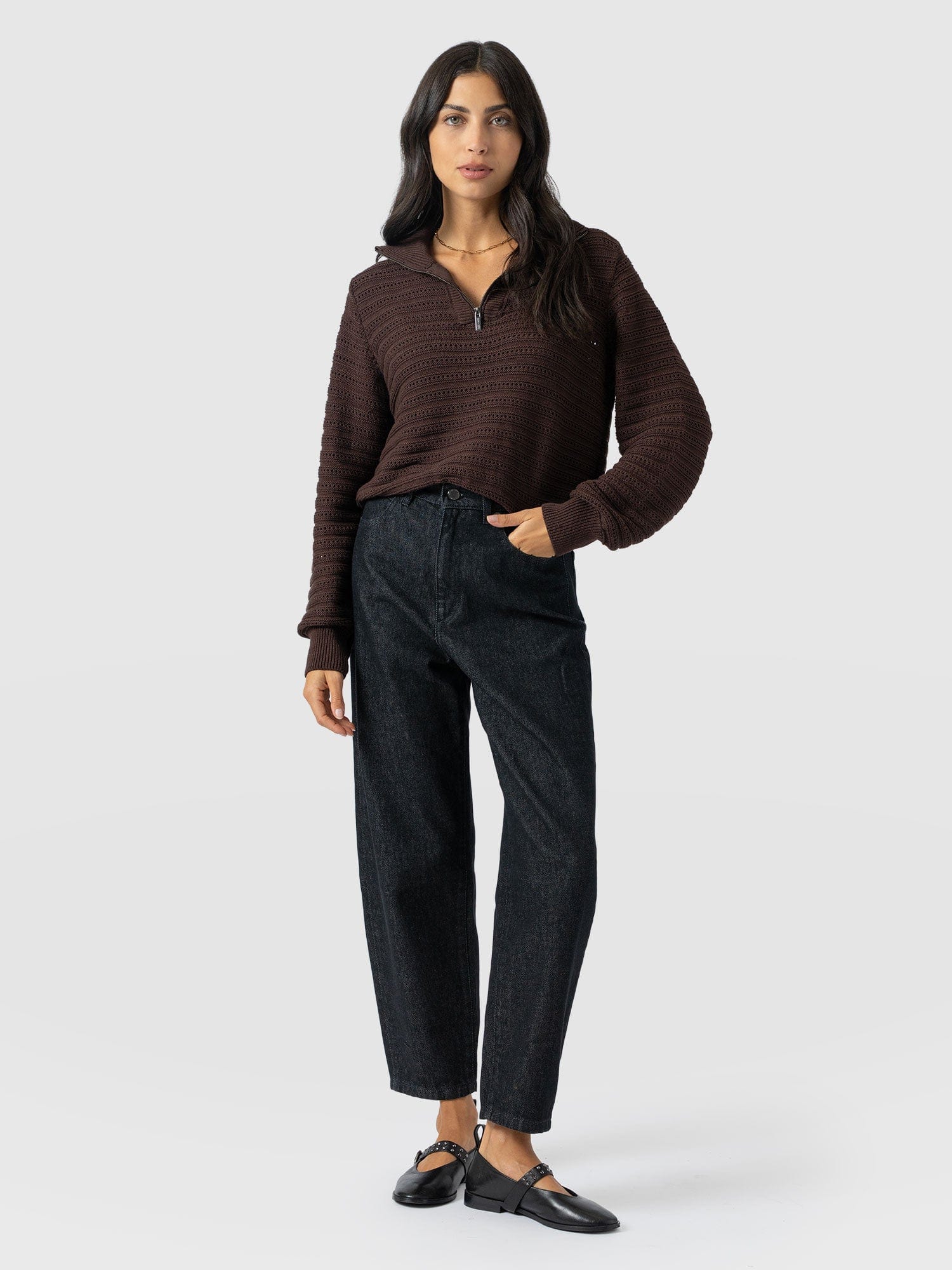 Barrel Leg Jean - Black - Women's Jeans | Saint + Sofia® EU
