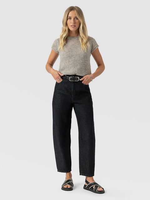 Barrel Leg Jean - Black - Women's Jeans | Saint + Sofia® EU