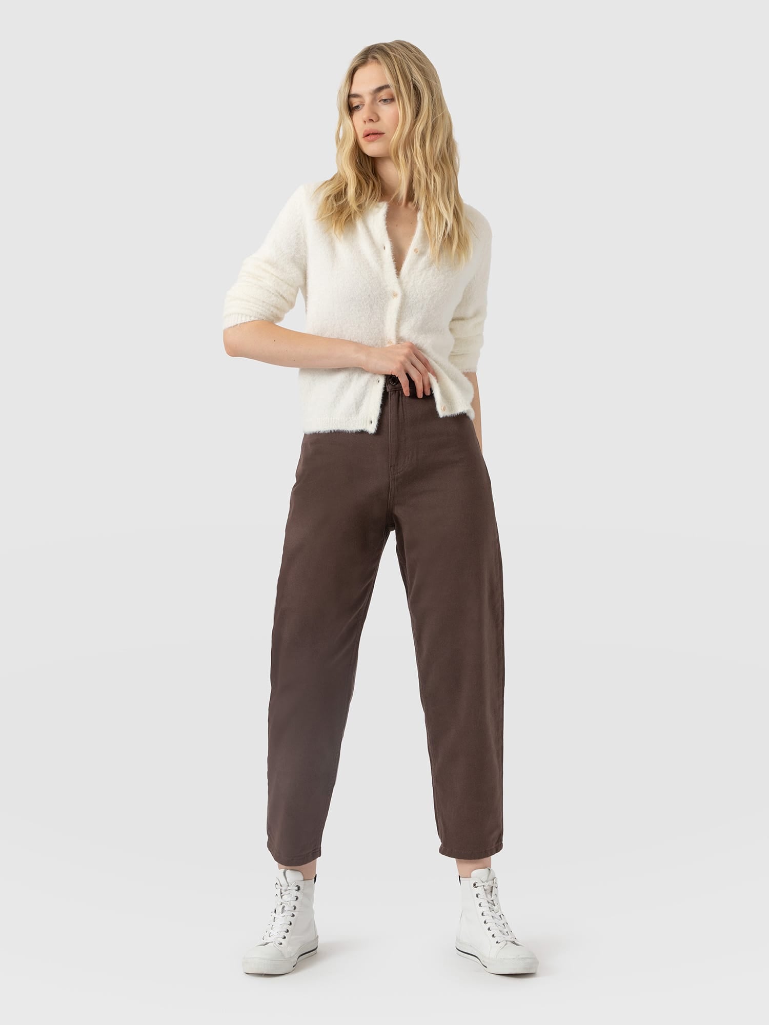 Barrel Leg Jean - Brown - Women's Jeans | Saint and Sofia® EU