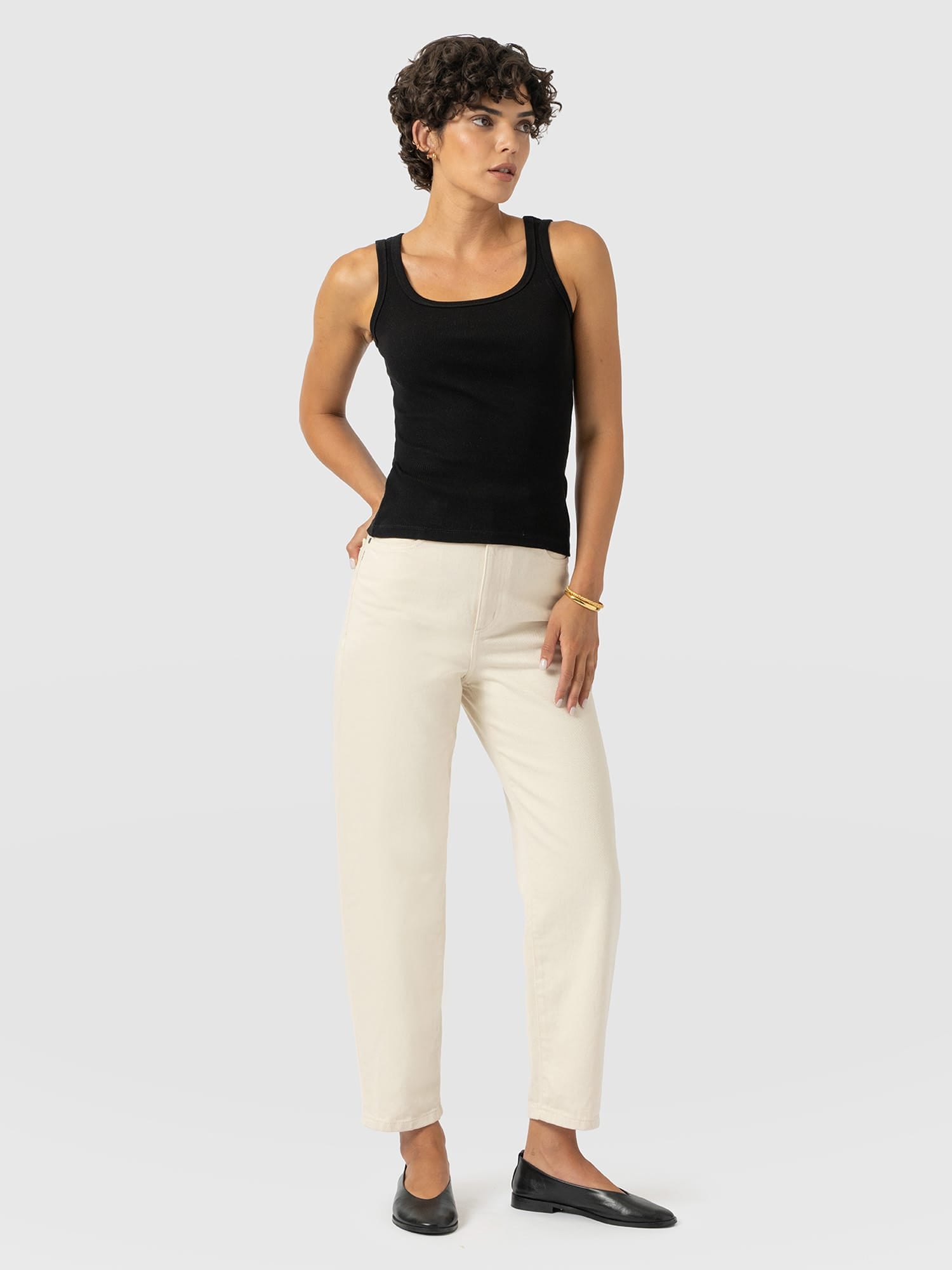 Barrel Leg Jean - Cream - Women's Denims | Saint and Sofia® EU