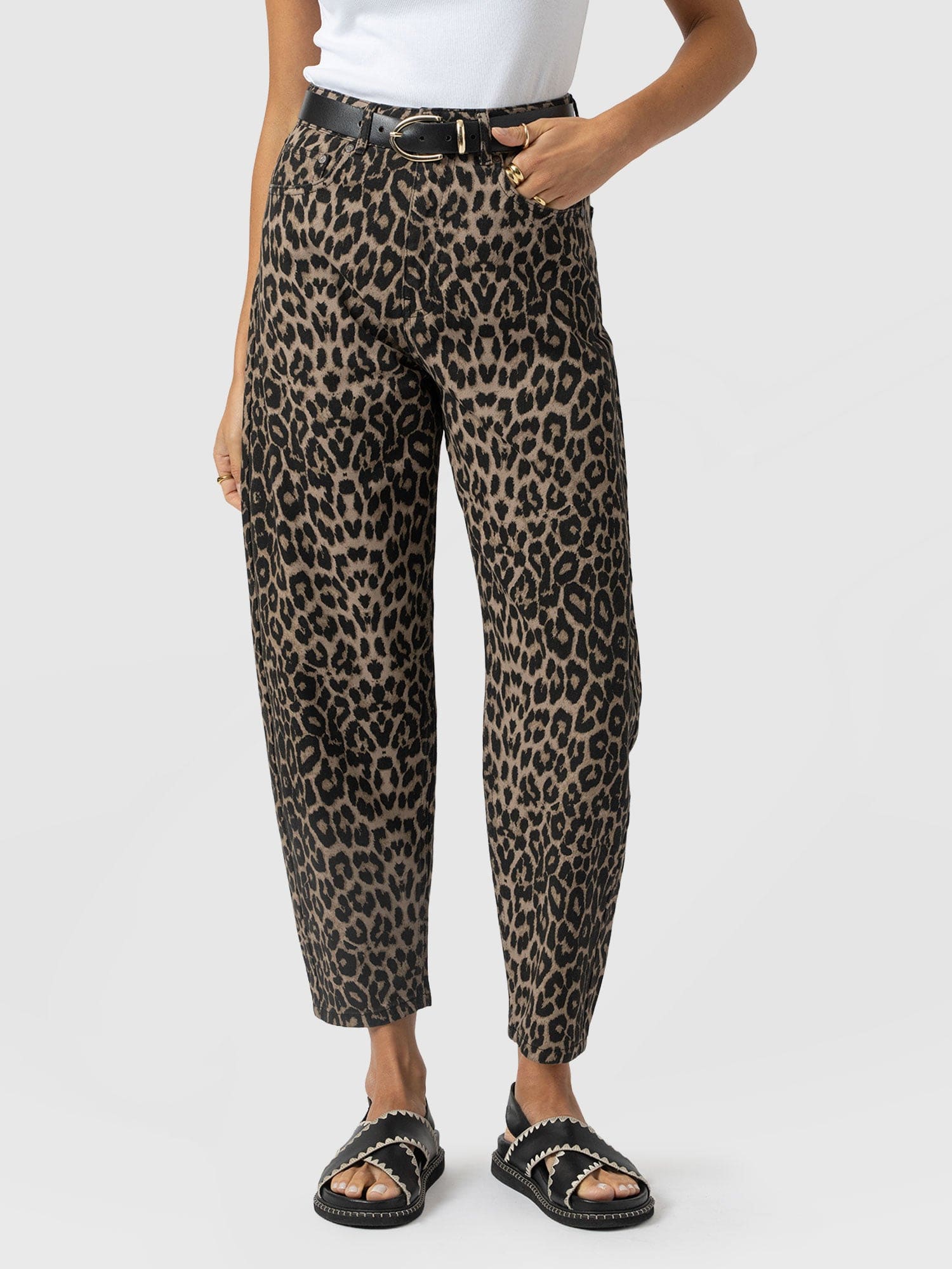 Barrel Leg Jean - Leopard - Women's Jeans | Saint + Sofia® EU