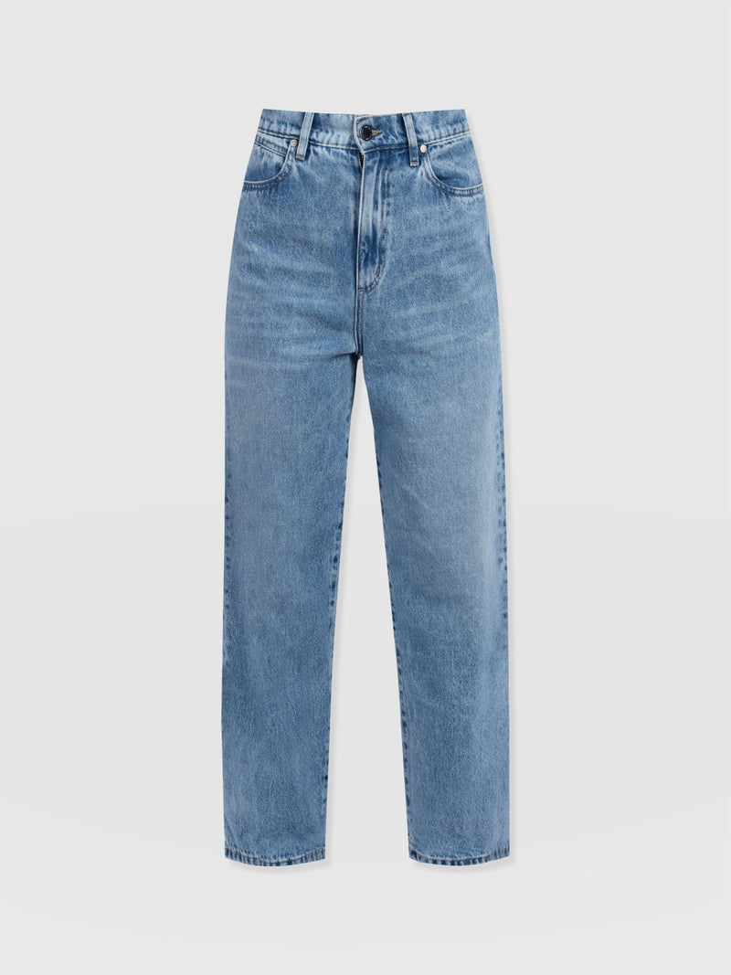 Barrel Leg Jean - Mid Blue - Women's Denims | Saint + Sofia® EU