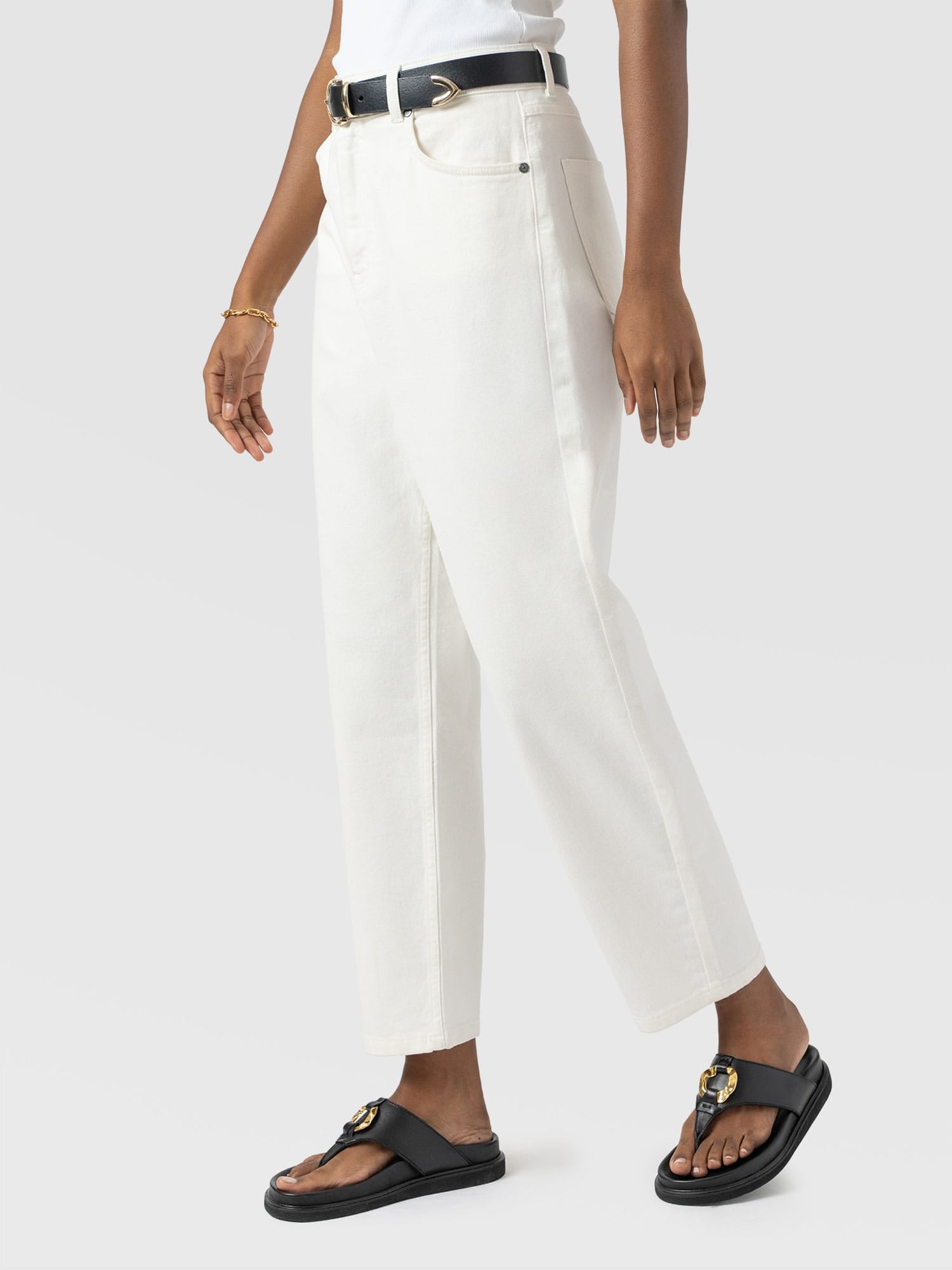 Barrel Leg Jean - White - Women's Jeans | Saint + Sofia® EU