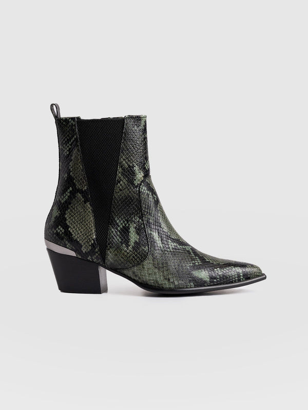 Billie Snake Boot Green - Women's Leather Boots | Saint + Sofia® EU