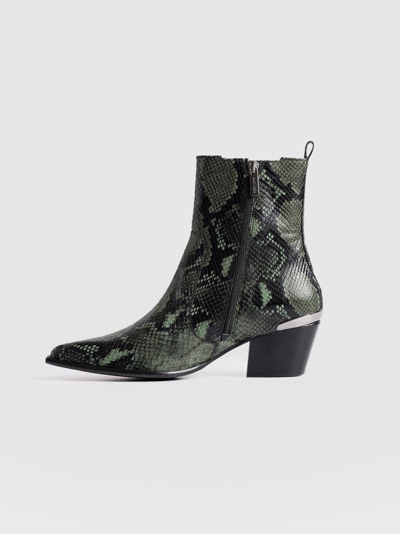 Billie Snake Boot Green - Women's Leather Boots | Saint + Sofia® EU