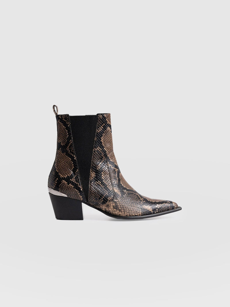 Billie Snake Boot Taupe - Women's Leather Boots | Saint + Sofia® EU