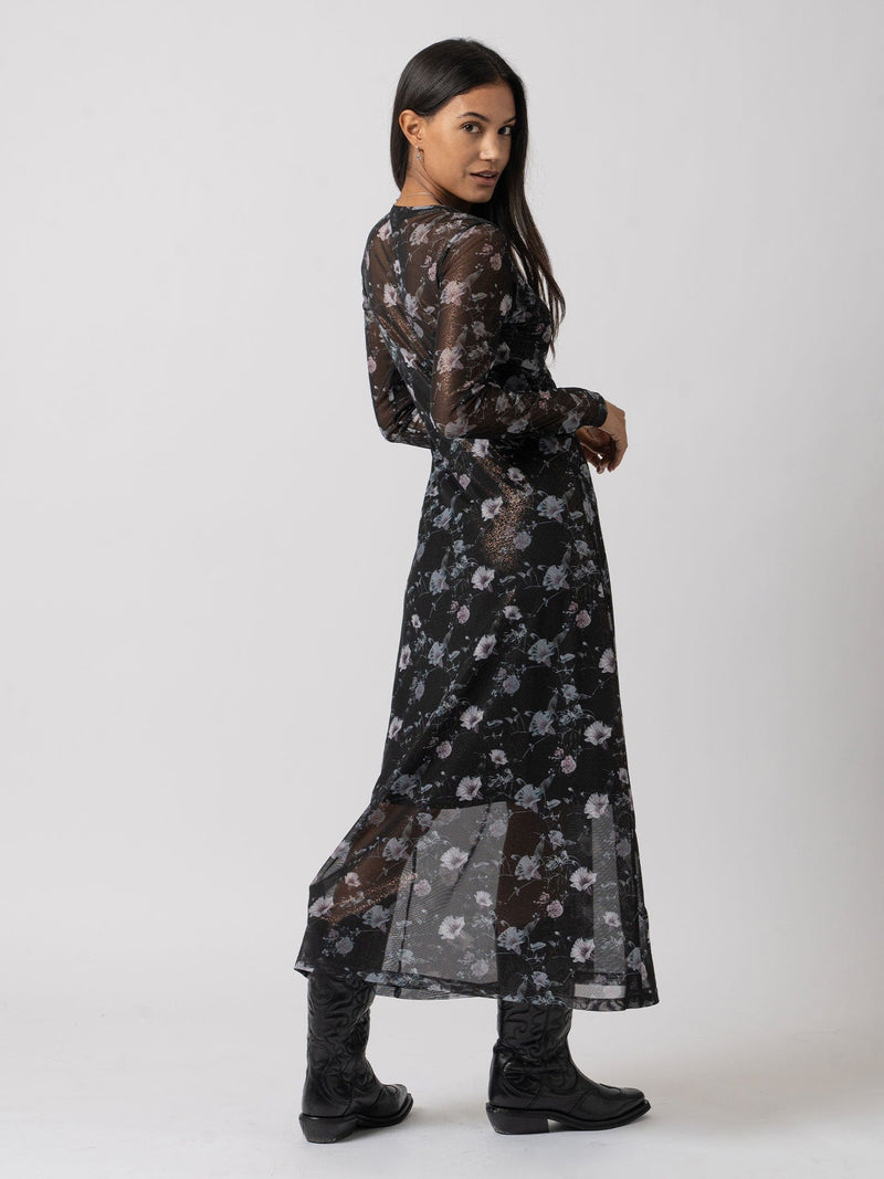 Black Runway Mesh Dress Gothic Floral - Women's Dresses |  Saint + Sofia® EU