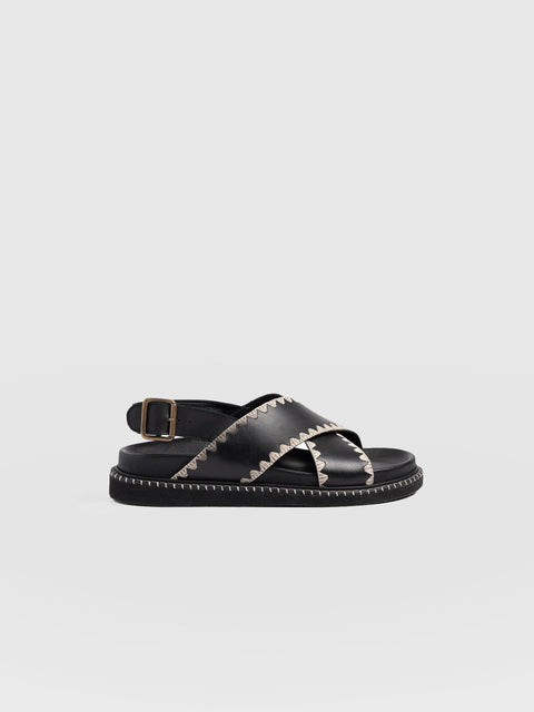 Bonnie Cross Over Sandals - Black - Women's Shoes | Saint + Sofia® EU