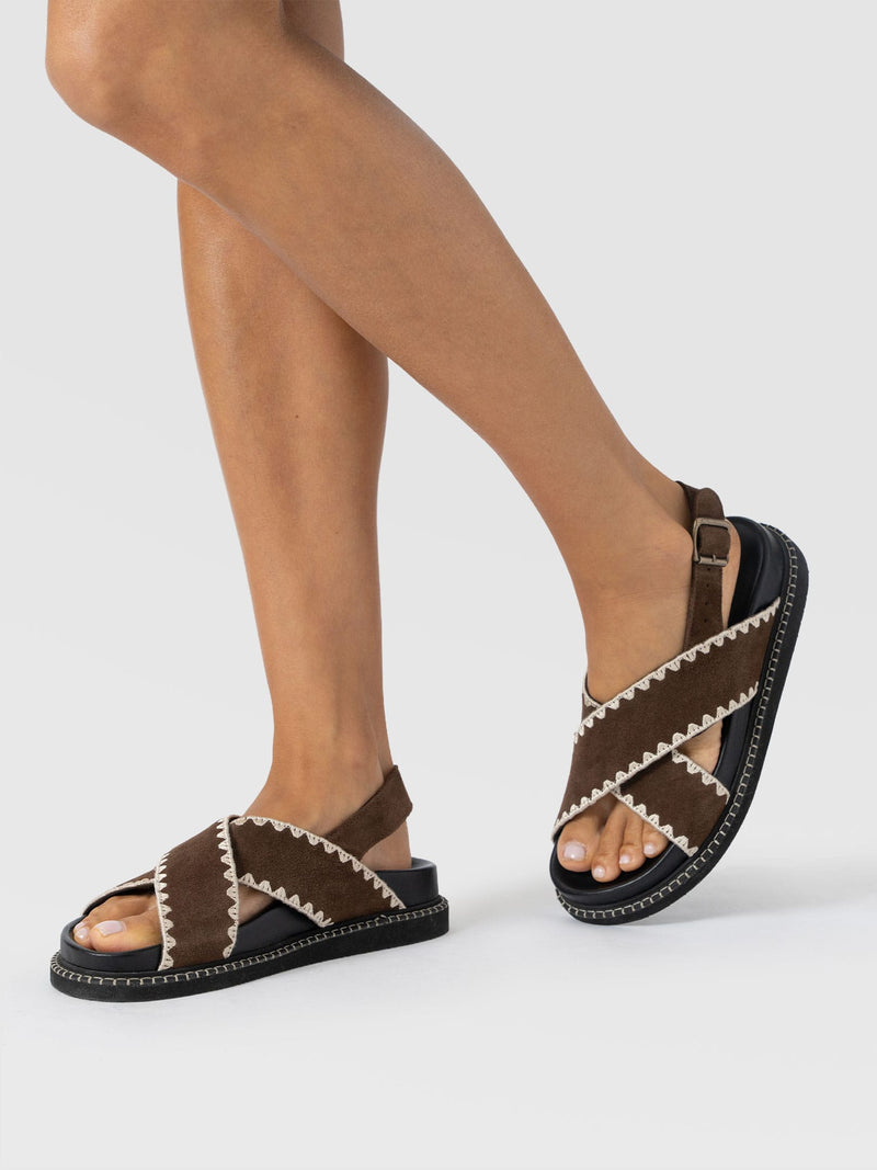 Bonnie Cross Over Sandals - Chocolate Suede - Women's Shoes | Saint + Sofia® EU