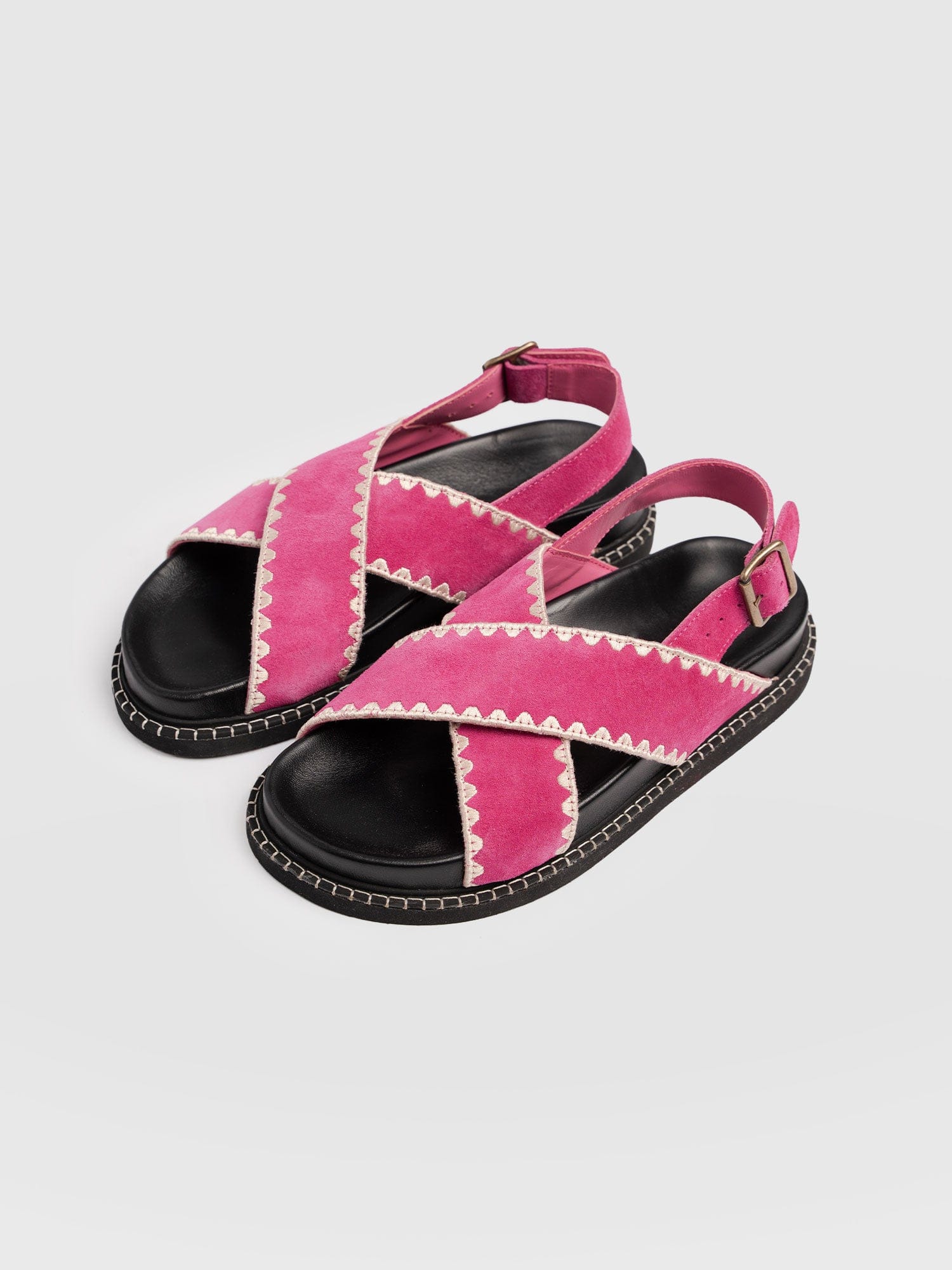 Bonnie Cross Over Sandals - Pink Suede - Women's Shoes | Saint + Sofia® EU