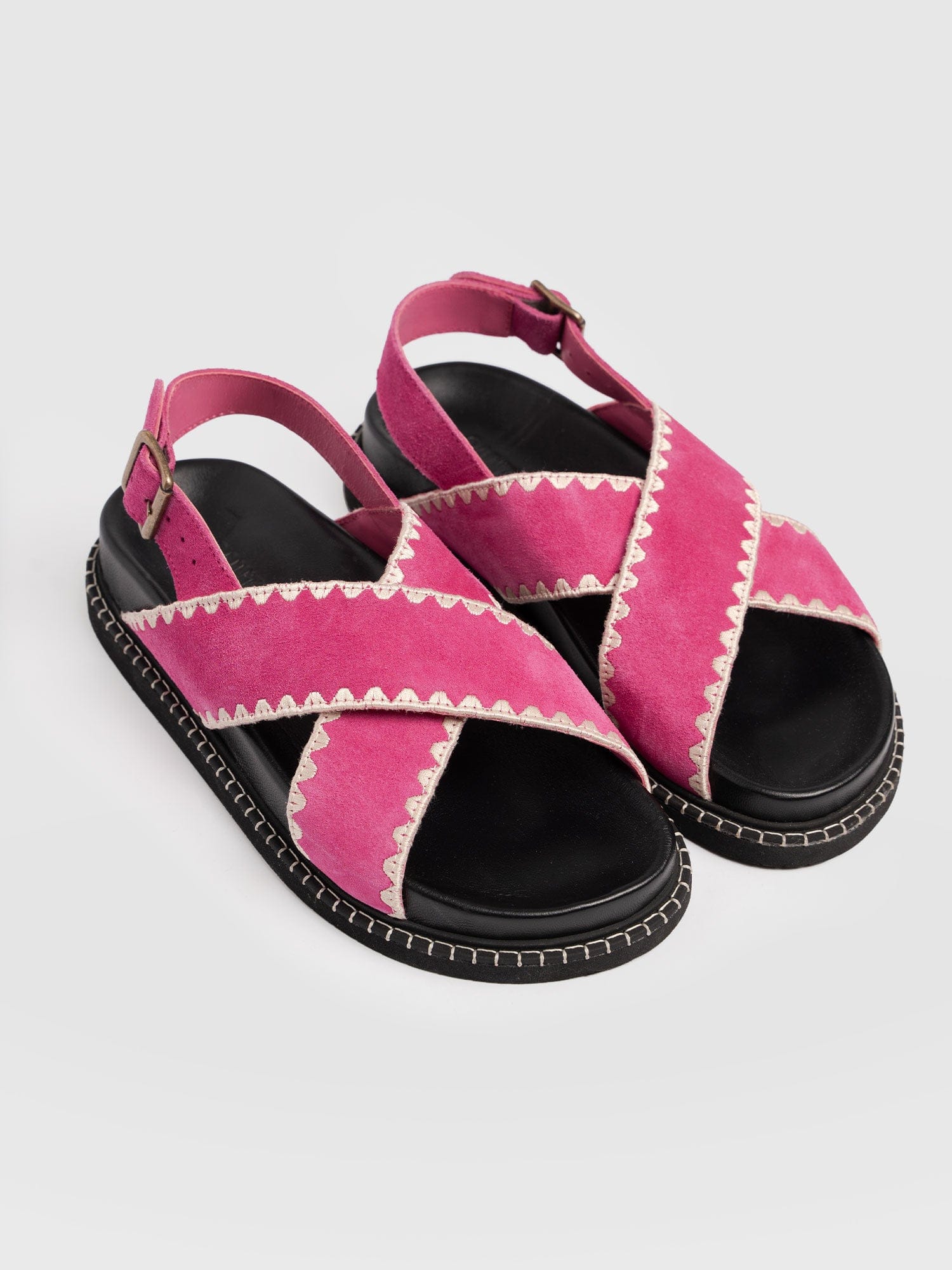 Bonnie Cross Over Sandals - Pink Suede - Women's Shoes | Saint + Sofia® EU